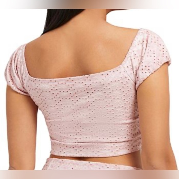 Guess| Beatrix Square Neck Eyelet Crop Top w Puff Sleeve & Tie Detail•••Size M - Picture 3 of 16